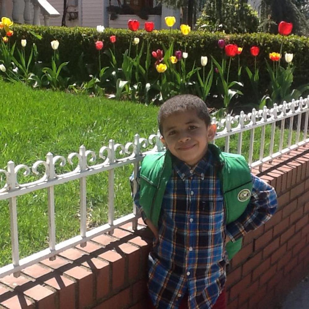Meet your Posher, Hafida